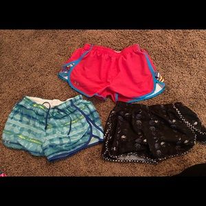 3 Medium Under Armour shorts